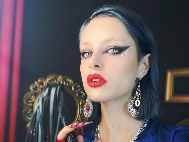 GoddessDivonix - Live sex cam - 24793157