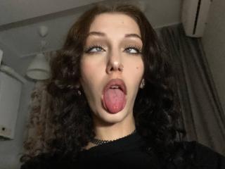 LexxiBlue - Live sex cam - 24794365