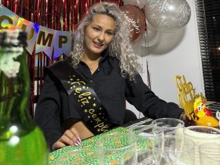 FloraSaenz - Live sex cam - 24797365
