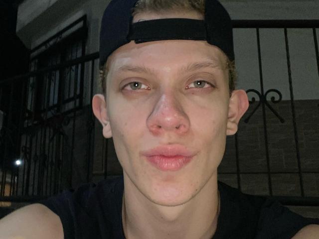 DustinCarterr - Live sexe cam - 24798117