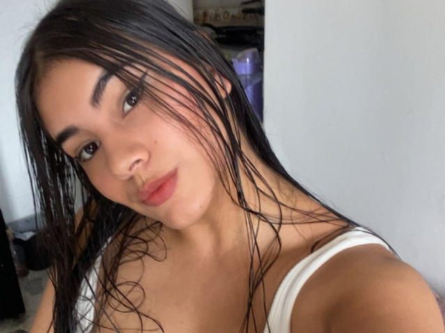 AbbyKey - Live sexe cam - 24799065