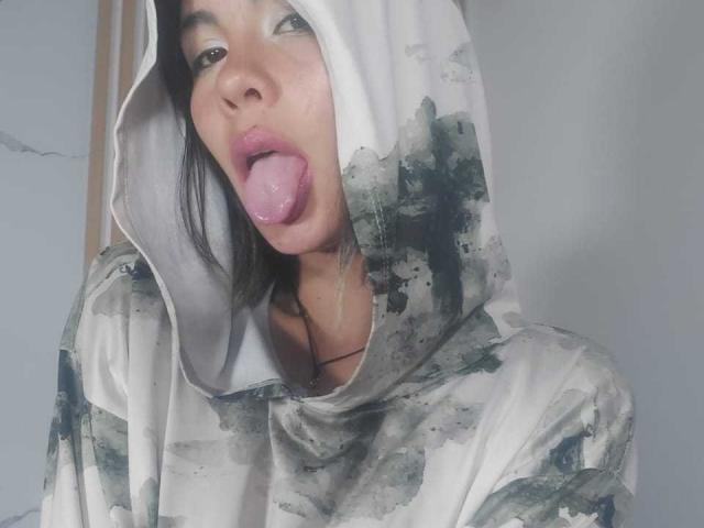 LoreanaAdams - Live sexe cam - 24799217