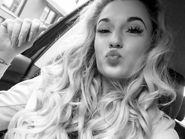 JayJayPink-hot - Live porn &amp; sex cam - 24799773