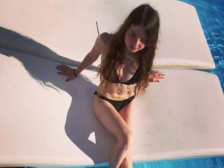 MalaniSweet - Live sexe cam - 24802245