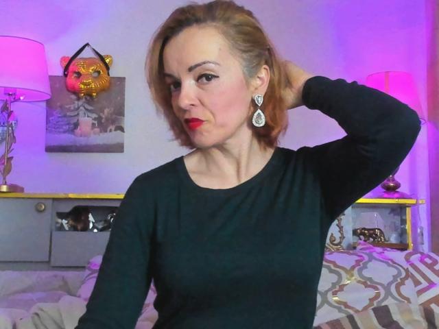 KateRouge - Sexe cam en vivo - 24803577