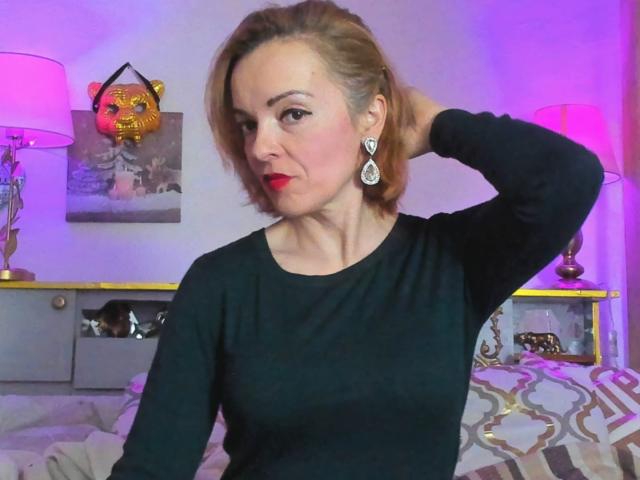 KateRouge - Live Sex Cam - 24803605