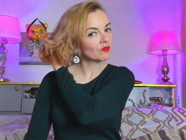 KateRouge - Sexe cam en vivo - 24803609