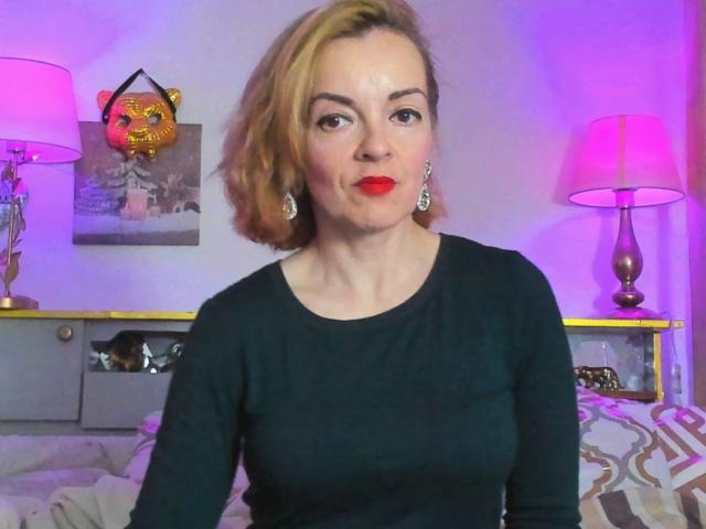 KateRouge - Sexe cam en vivo - 24803649