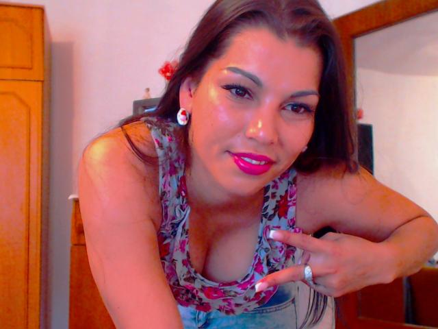 VanessaRubby - Live porn &amp; sex cam - 2480530