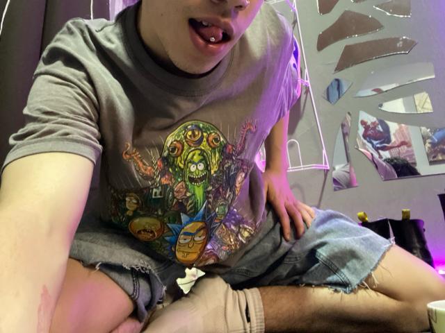 AaronBlink - Live Sex Cam - 24805669