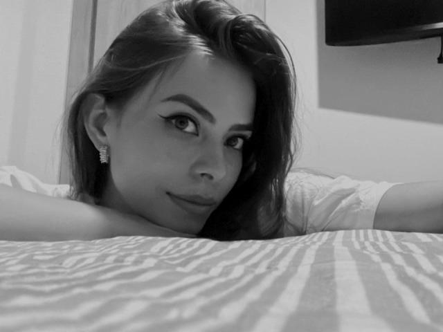 AnnaFer - Live Sex Cam - 24806401