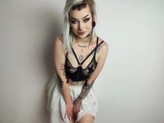 ViviaDominant-hot - Sexe cam en vivo - 24807453