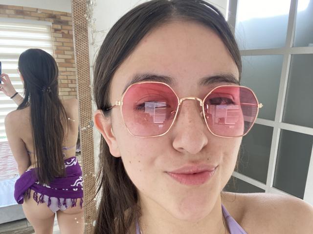 KatiaRogers - Live Sex Cam - 24807725