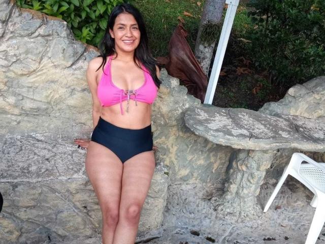 ArianithaXox - Live porn &amp; sex cam - 24811429