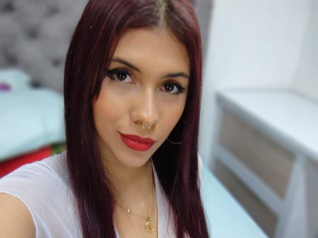 DanikaSerov - Live Sex Cam - 24813325