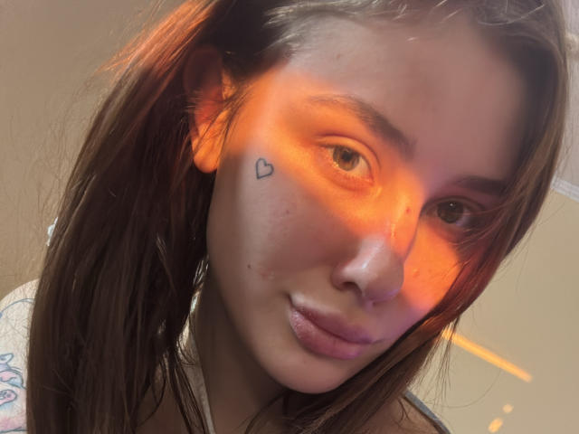 SensualMila - Live sex cam - 24816493