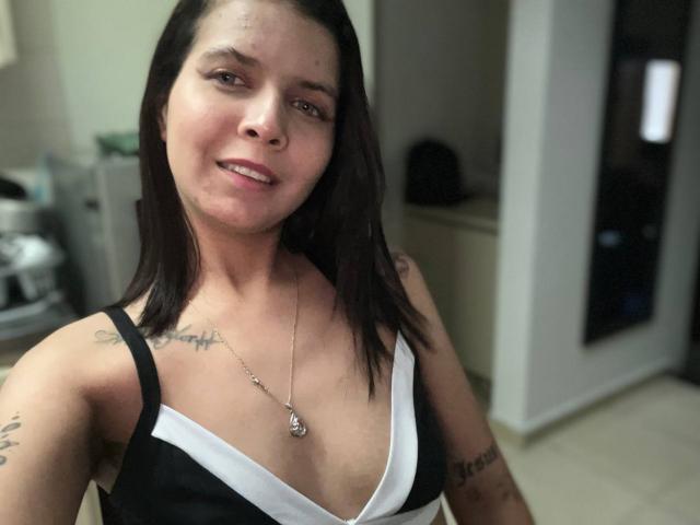 KaylinJulithe - Live sex cam - 24818081