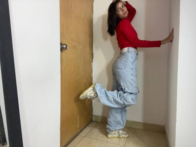 KaylinJulithe - Live sex cam - 24818093