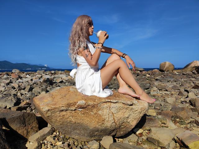 EmieFlower - Live Sex Cam - 24820733