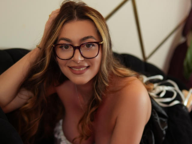 FrancesscaBella - Live porn &amp; sex cam - 24821289
