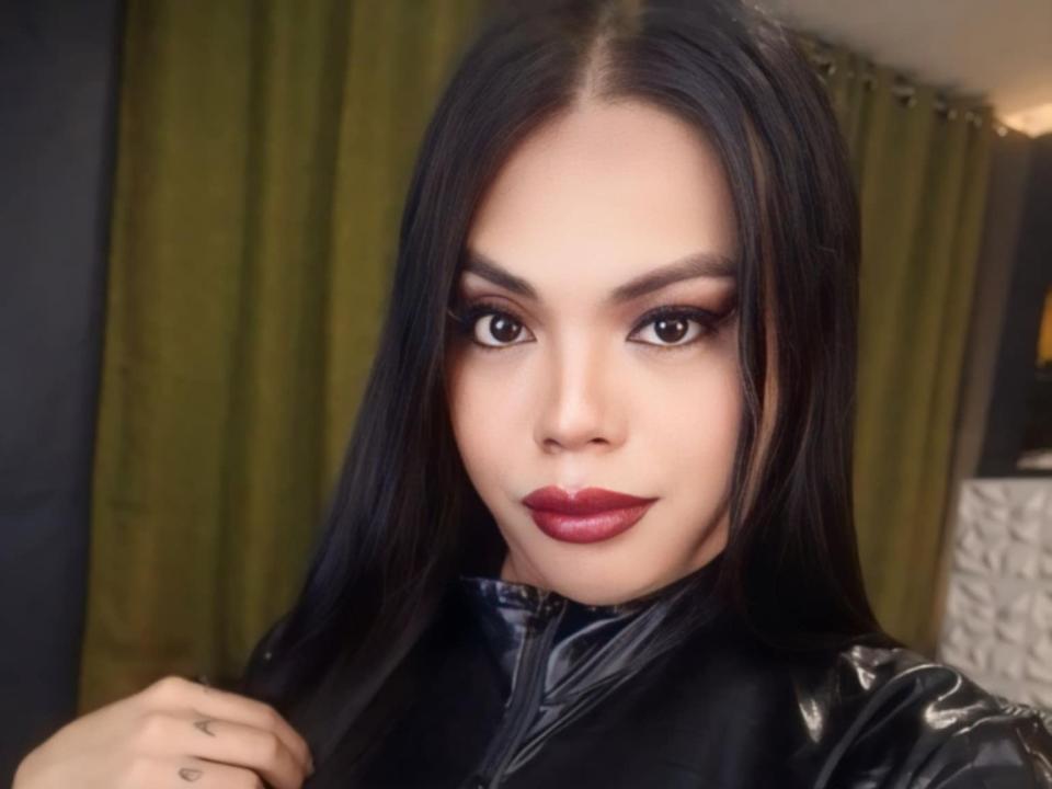 SophisticatedShemale - Live sex cam - 24821593