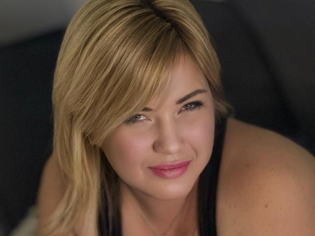 CurlyDreams - Live porn &amp; sex cam - 24824077