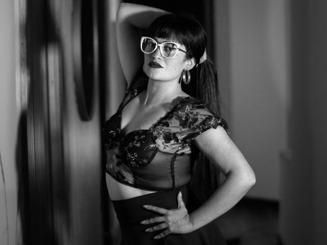 BriaVolkova - Live sex cam - 24824997