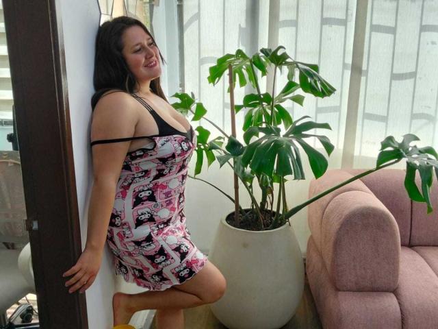 EmilyColeman69 - Live sex cam - 24825889