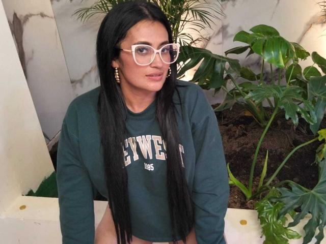 BriaVolkova - Live sex cam - 24826041