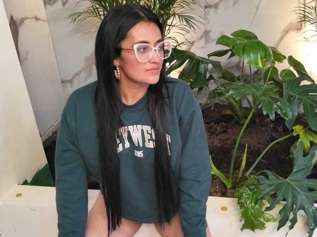 BriaVolkova - Live sex cam - 24826057