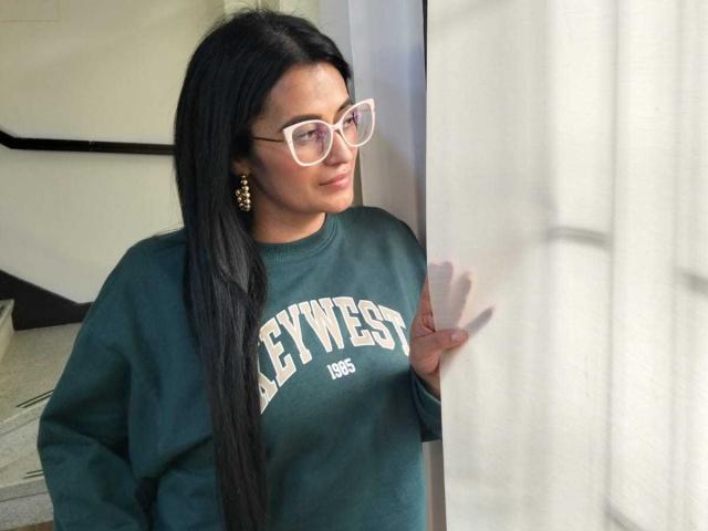 BriaVolkova - Live sex cam - 24826137