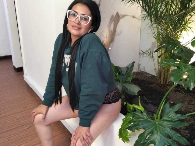 BriaVolkova - Live sex cam - 24826157