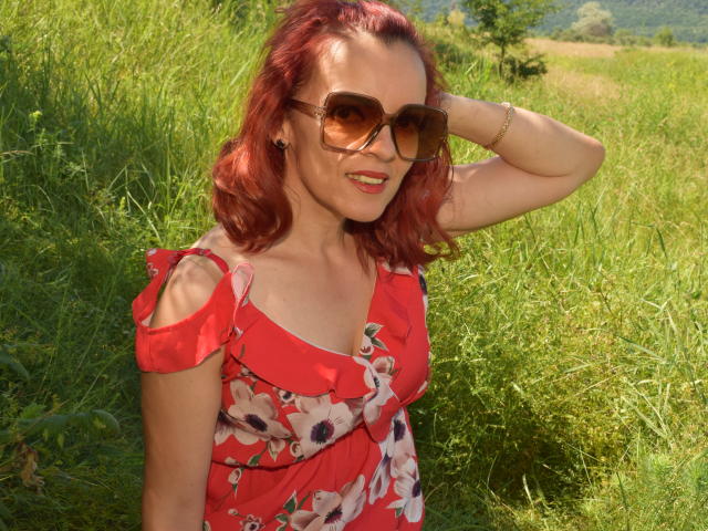 KateRouge - Live sex cam - 24829285