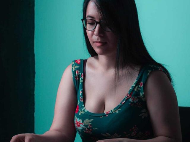 LizBellaa - Sexe cam en vivo - 24830217