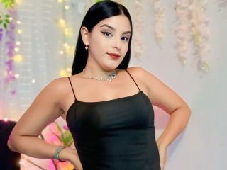 TalianaSquirt - Live sex cam - 24830545