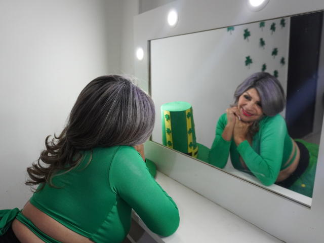 CelesteLincon - Live porn &amp; sex cam - 24830973