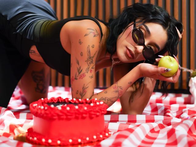 SalomeMille - Live porn &amp; sex cam - 24835277