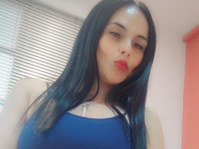 CharlotteCrofort - Live sex cam - 24836161