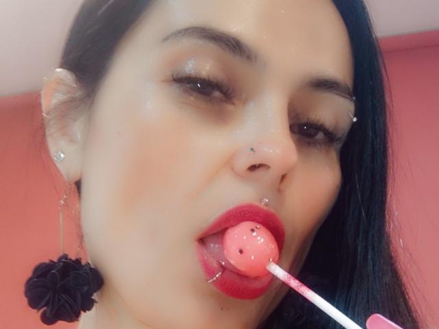 CharlotteCrofort - Live porn &amp; sex cam - 24836177