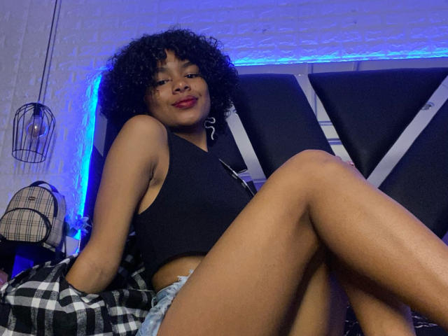 MarkAndLucy - Live porn &amp; sex cam - 24837753