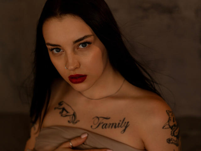 AngelinaSwt - Live sex cam - 24838813