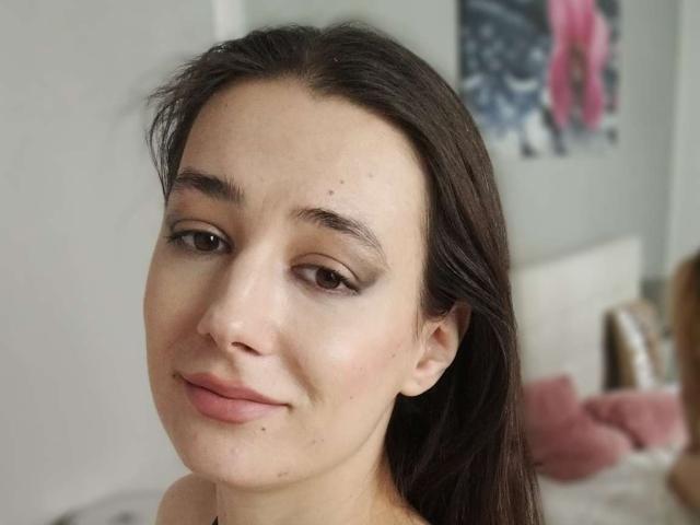 JuliaHuntis - Live Sex Cam - 24839537