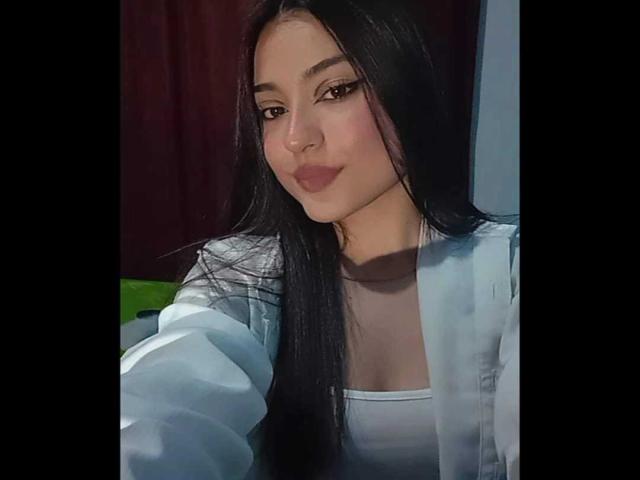GabriellesRusso - Live sex cam - 24840625