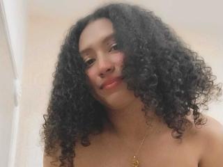 KarinaLovey - Live sex cam - 24842201