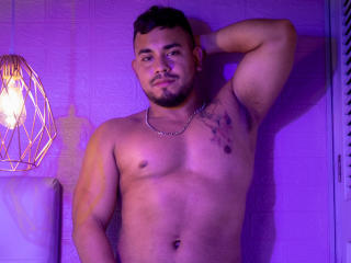 BrianMarly - Live sex cam - 24842517