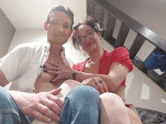 LesCoquinsG - Live porn &amp; sex cam - 24842589