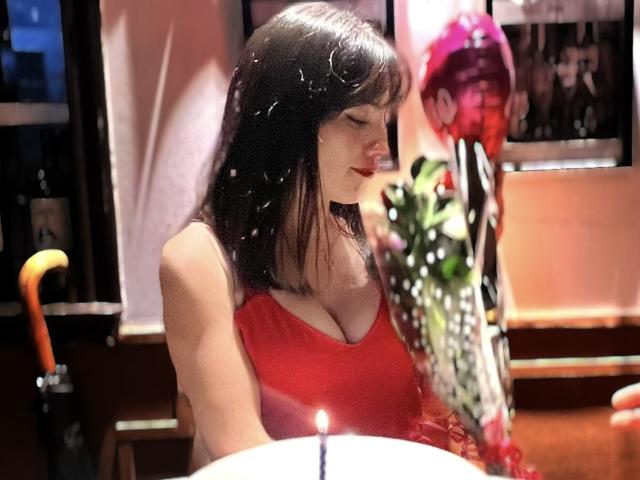 Liliysweet - сексуальная веб-камера в реальном времени - 24843529