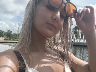 FloraSaenz - Live sex cam - 24844685