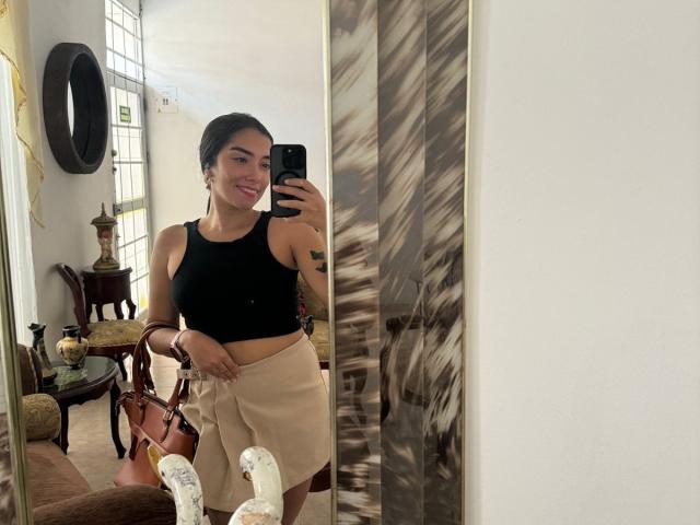 SharonKlart - Live porn &amp; sex cam - 24847585