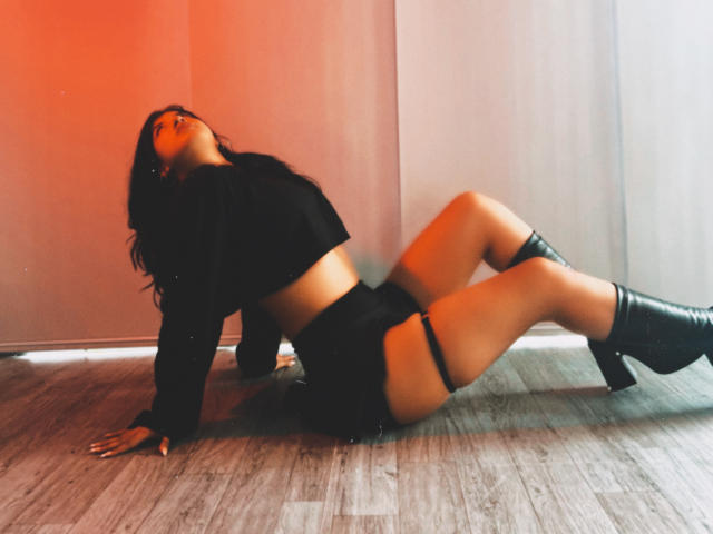 LunaCooC - Live sex cam - 24849117